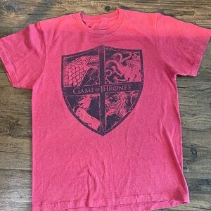 Red Game of Thrones Graphic T-Shirt Small